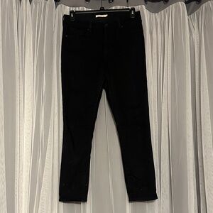 Levi's Classic Black Skinny Jeans
